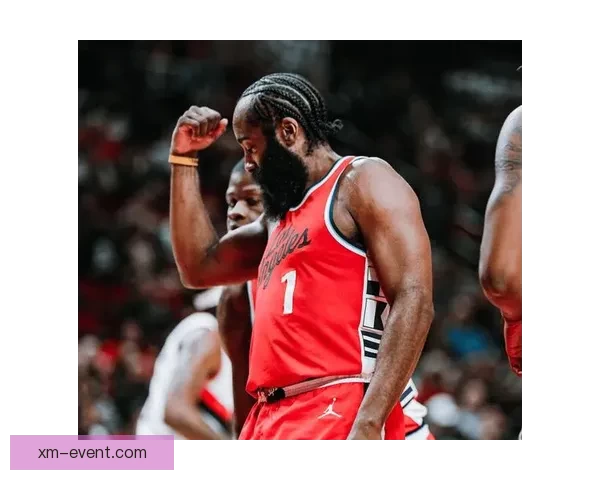 霍勒迪创开拓者队史纪录 12助攻0失误成最年长达成者