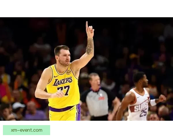 詹姆斯谈东契奇受伤雷霆首节攻势如潮致湖人惨败